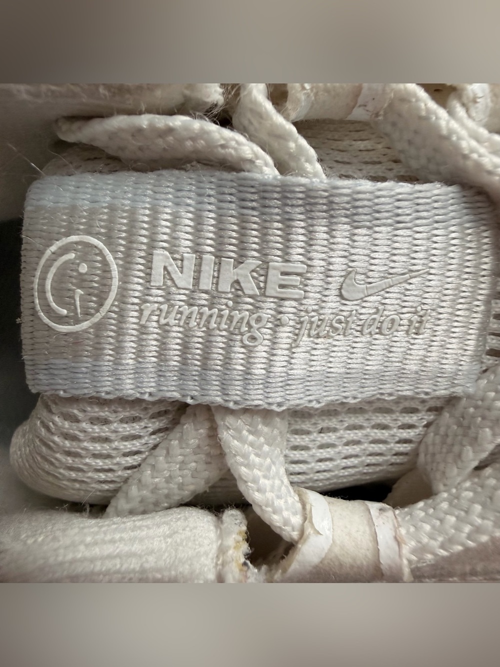 Nike Downshifter 13 Women’s Running Shoes White Gray Sneakers Size 5 DV3854-101 - Picture 12 of 13